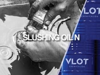 Solvent-based degreaser or cleaner slushing oil A for metal parts